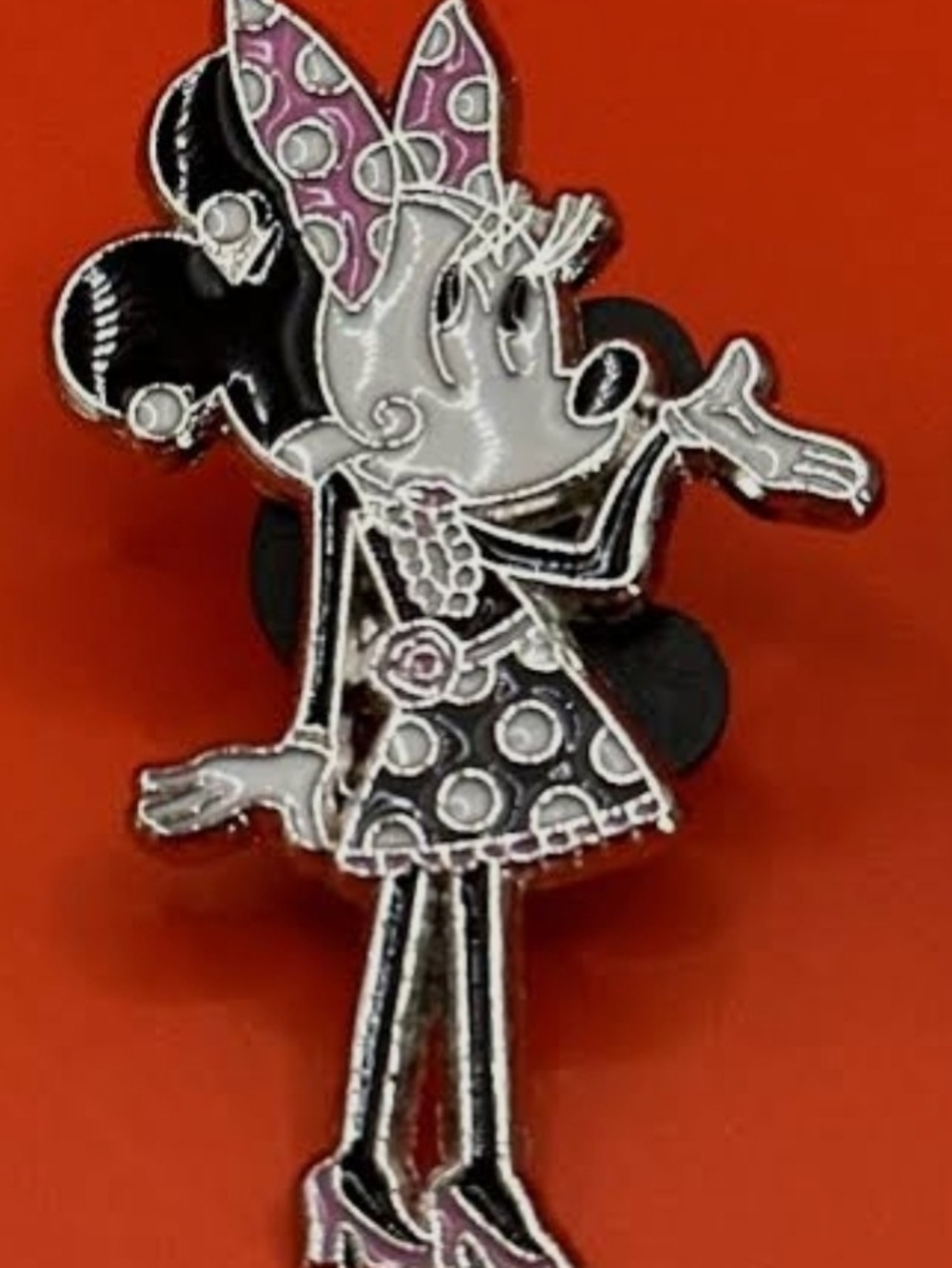 Disney Minnie Mouse Pink & Black Enamel Kids Pin - Official Character Accessory